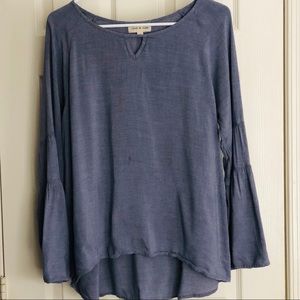 Anthro cloth & stone bell sleeve high low shirt